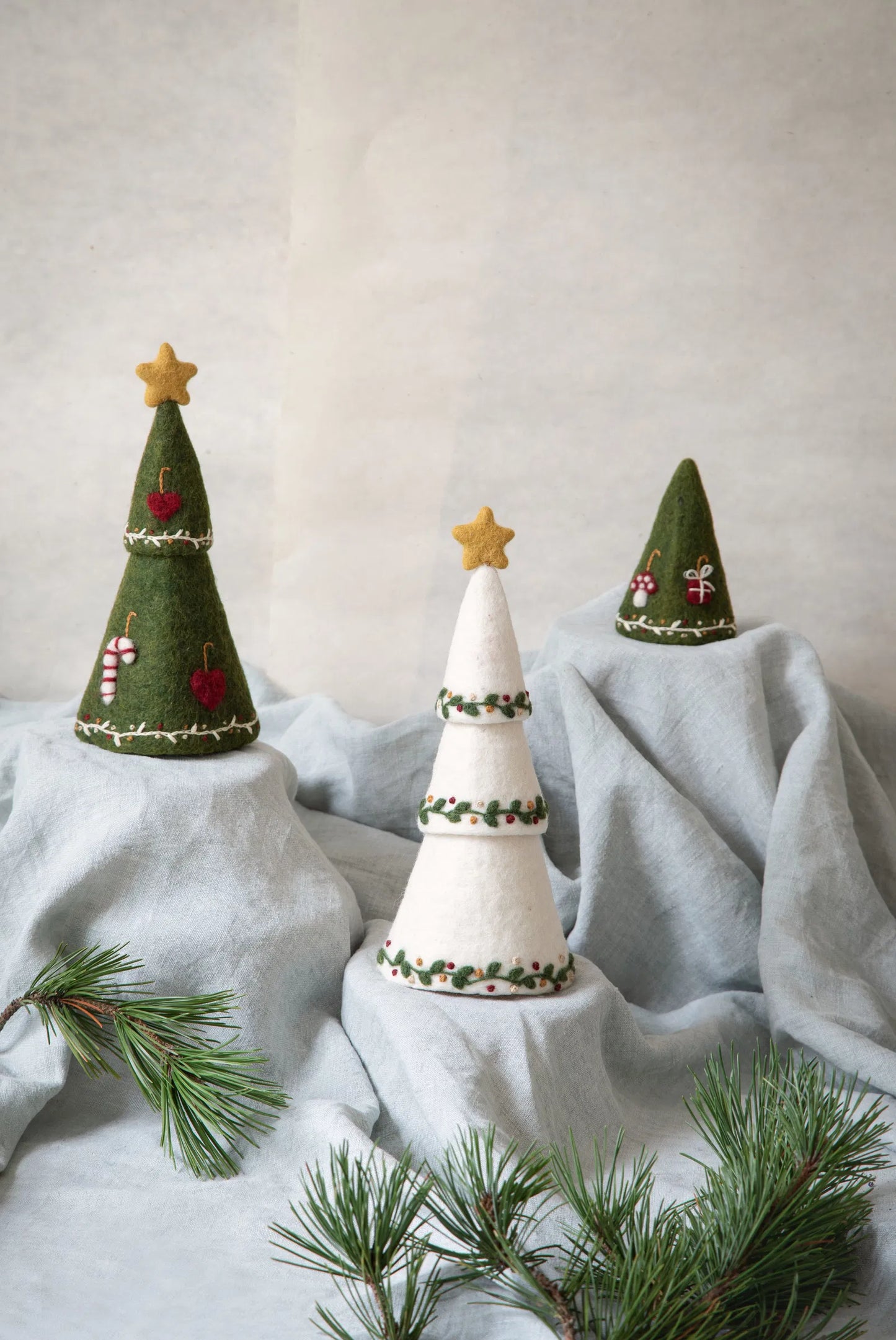 Christmas Tree w/Details - 3 in One - Green