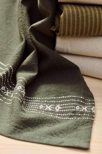 Tea towel Sabine moss green w/woven pattern