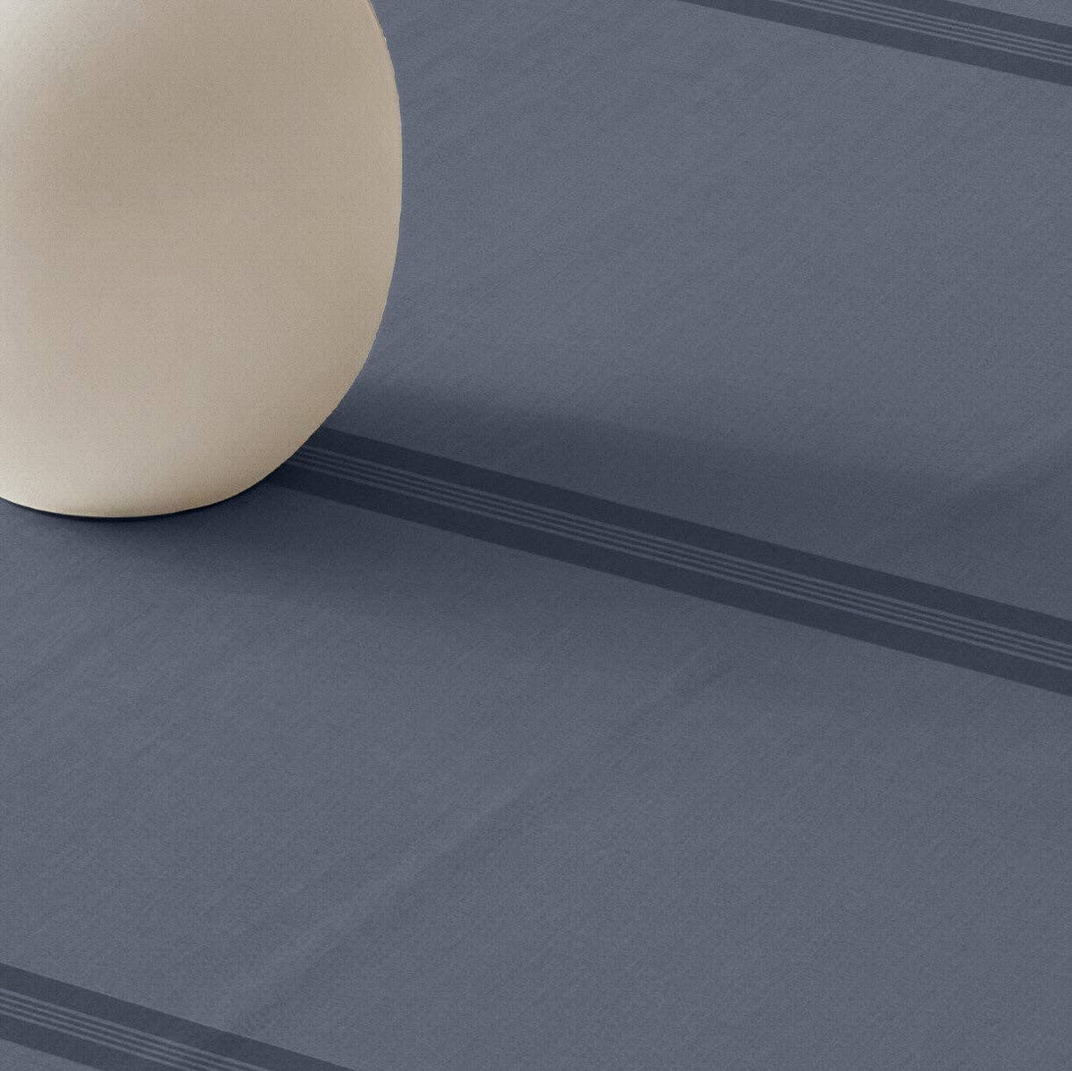 Nua Light Blue stain-resistant tablecloth, 100% cotton: 200x155 cm