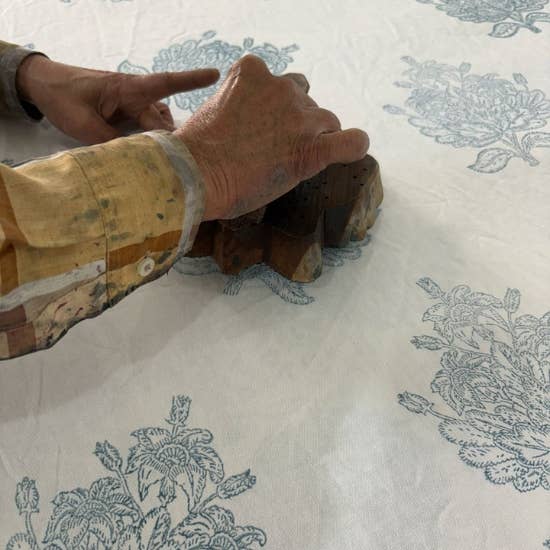 Handblockprinted tablecloth Floral Coral 160 x 270