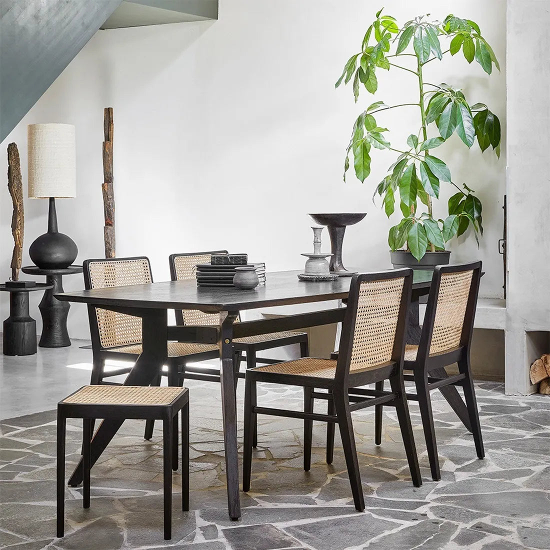 Nova Side table zwart