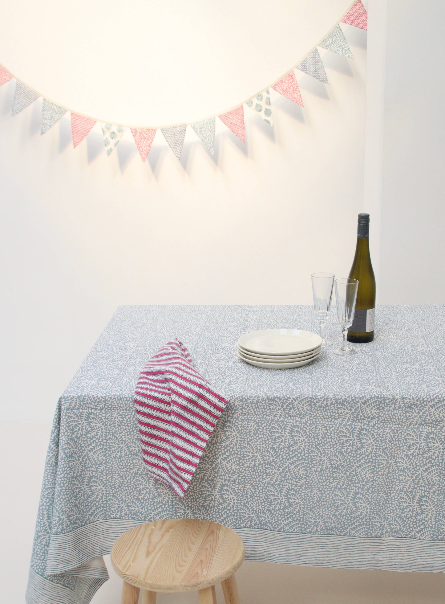 Handblockprinted tablecloth square Floral Mineral150x150 cm