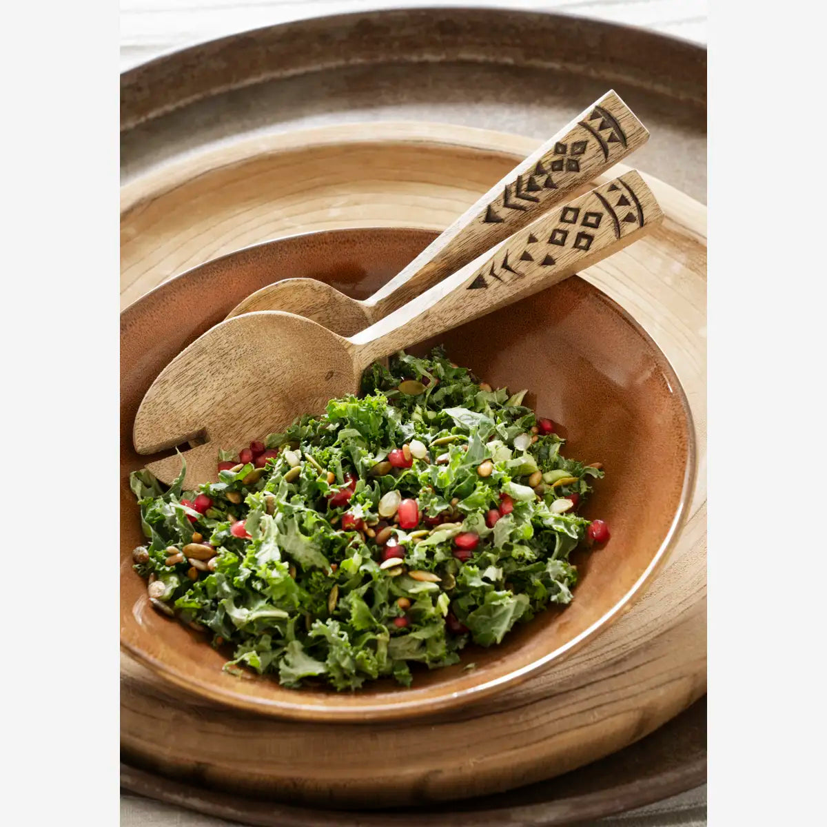 Stoneware serving bowl