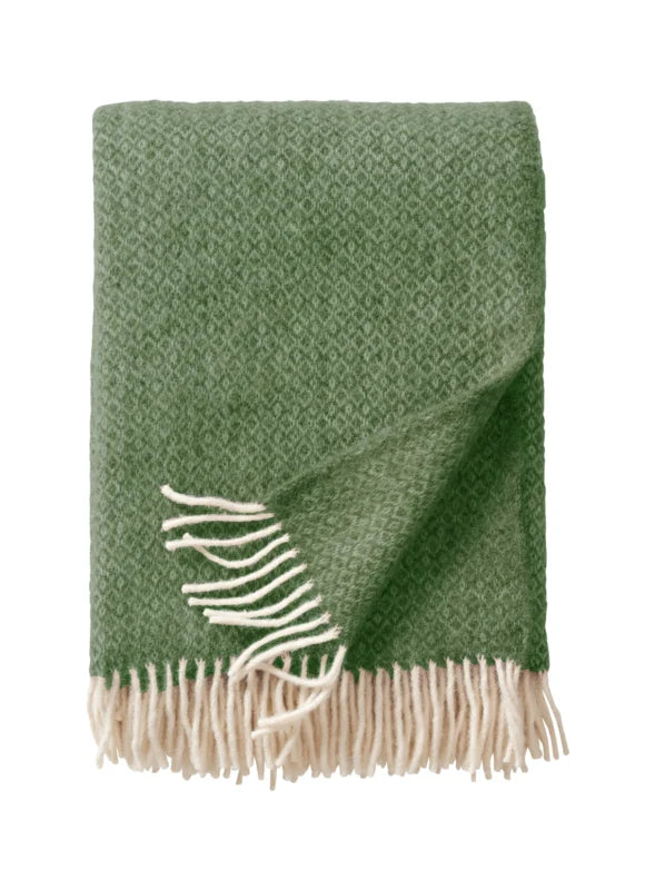 Lima bottle green, 40% alpaca & 60% eco lambswool