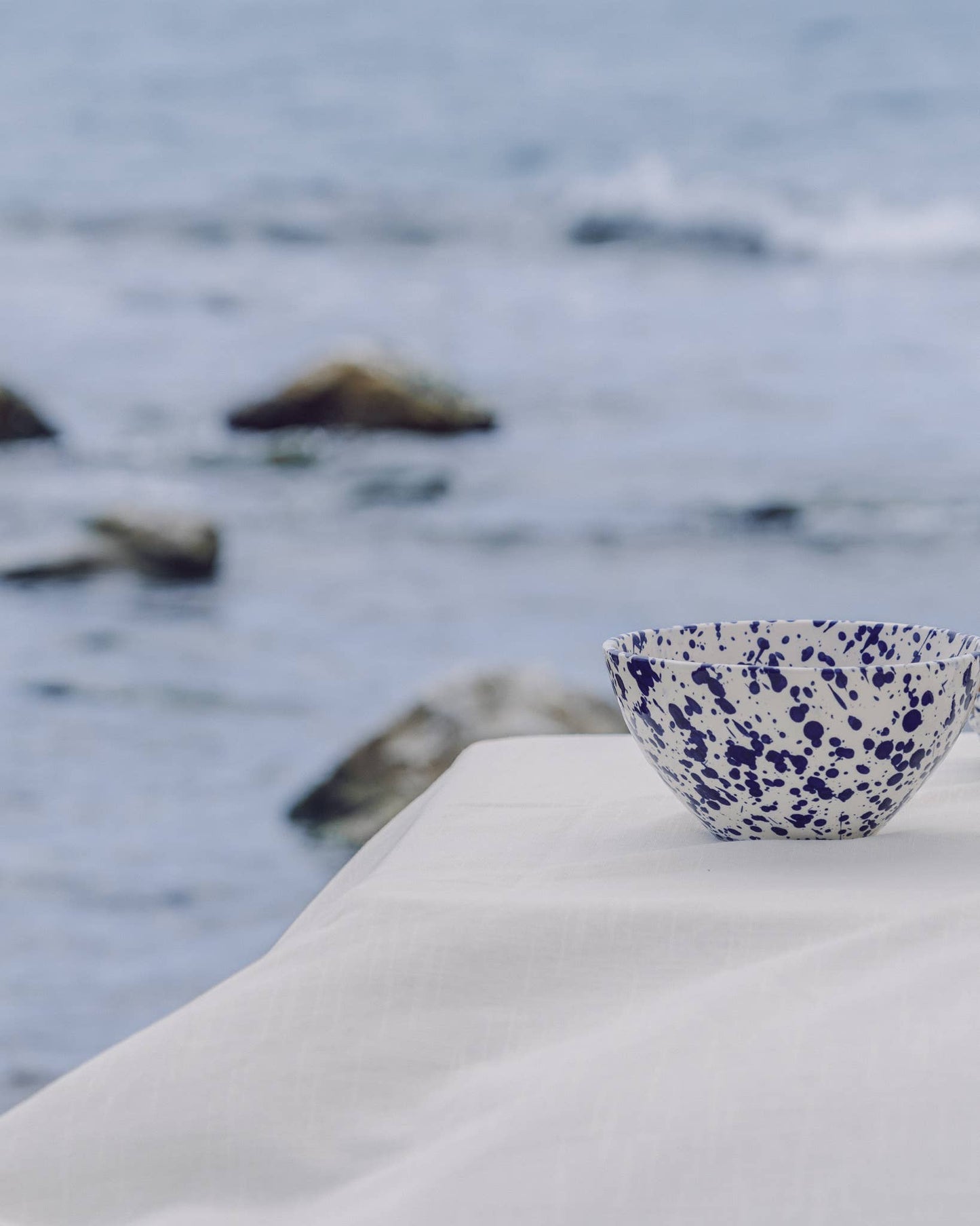 Ceramic salad bowl 1.5l - 21cm / PERSIA Dots