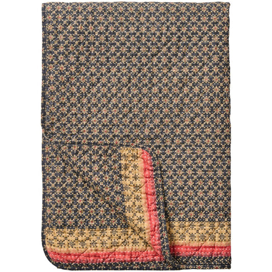 Quilt dark blue w/light pink and natural coloured pattern, borders lengthwise