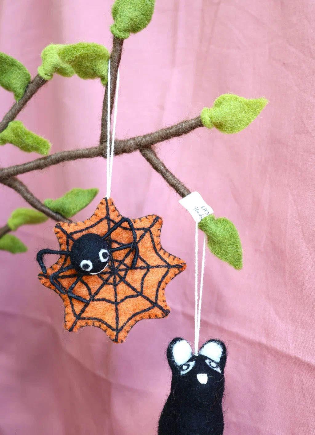 Spider Web w/Spider - Orange