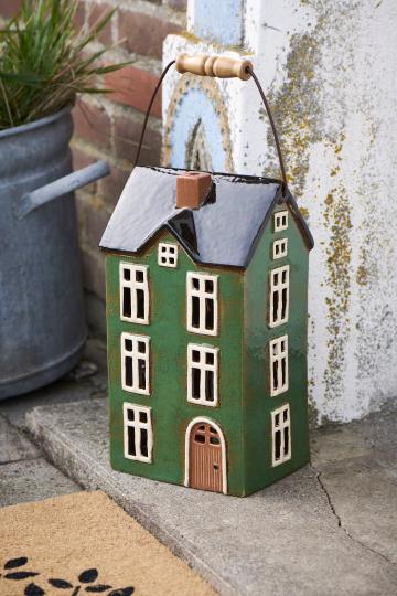 House f/pillar candle Nyhavn w/wooden handle brown