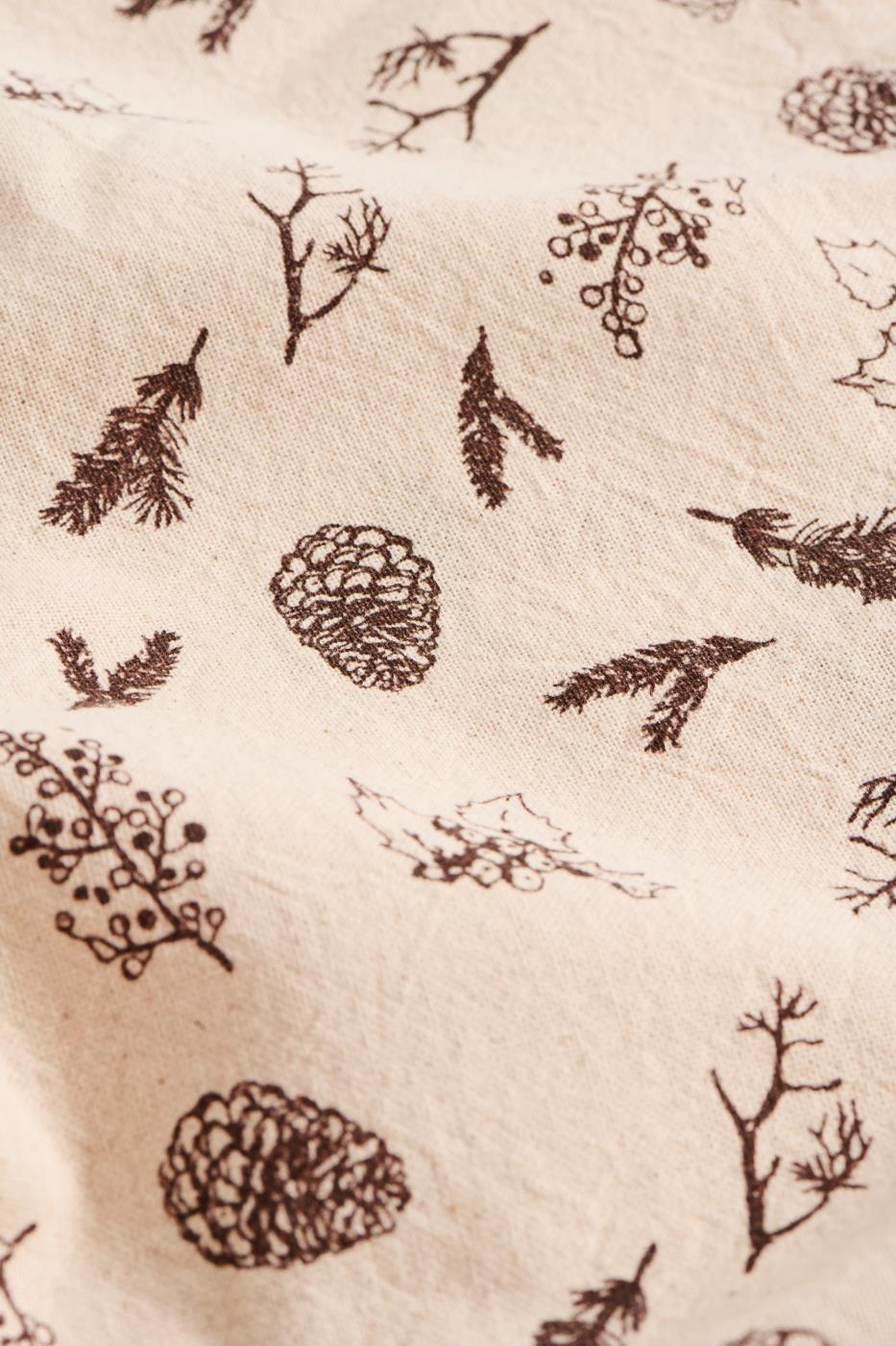 Tea towel Jolly natural w/brown cones and twigs