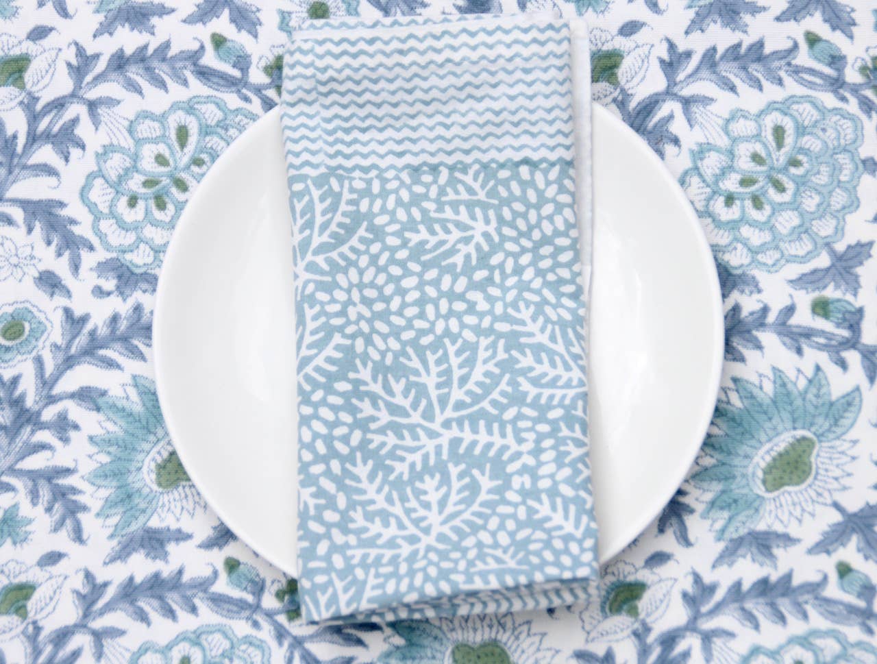 Sunny Day Handblockprinted Tablecloth 160 x 270
