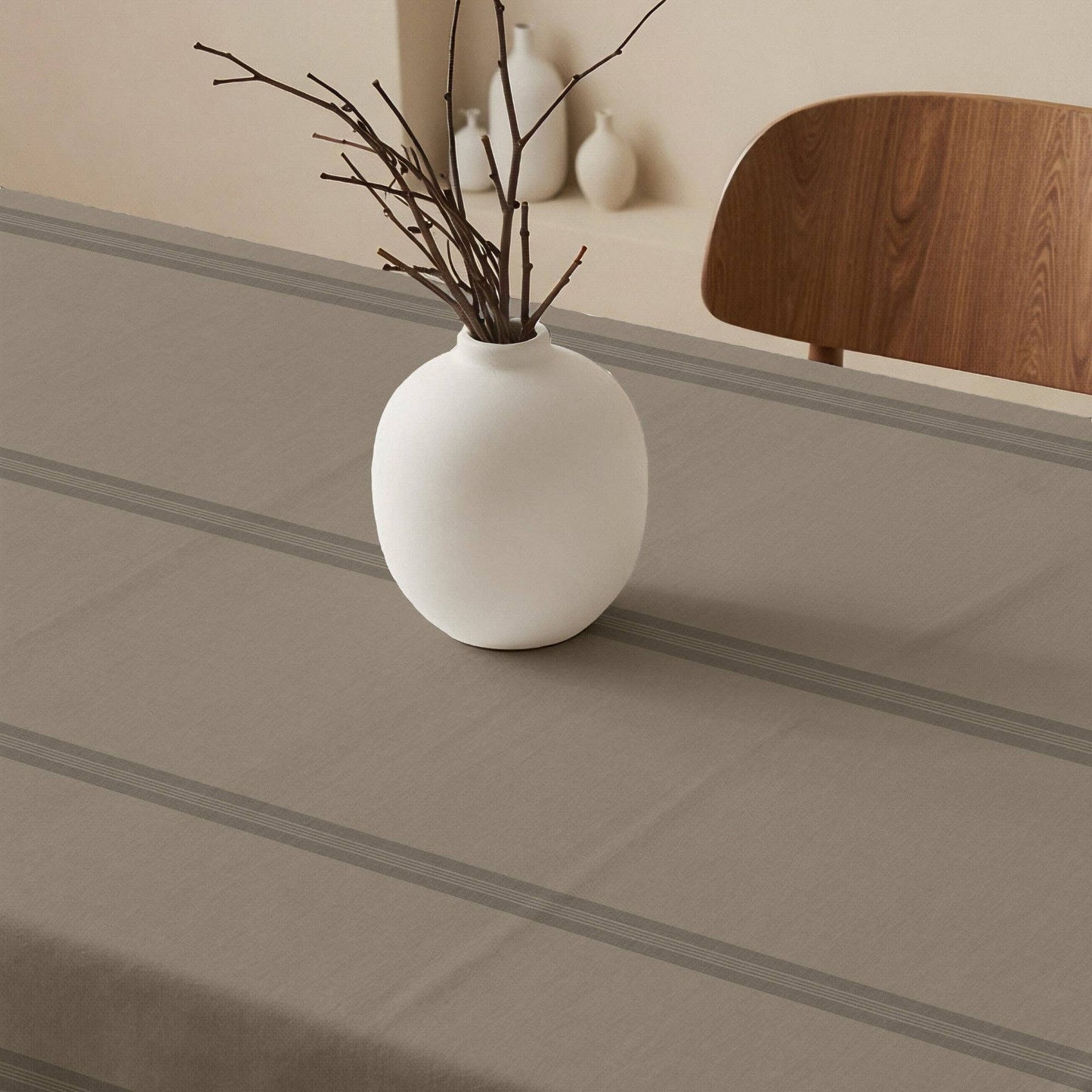 Nua Light Brown 100% Cotton Stain-Resistant Tablecloth: 200x155 cm