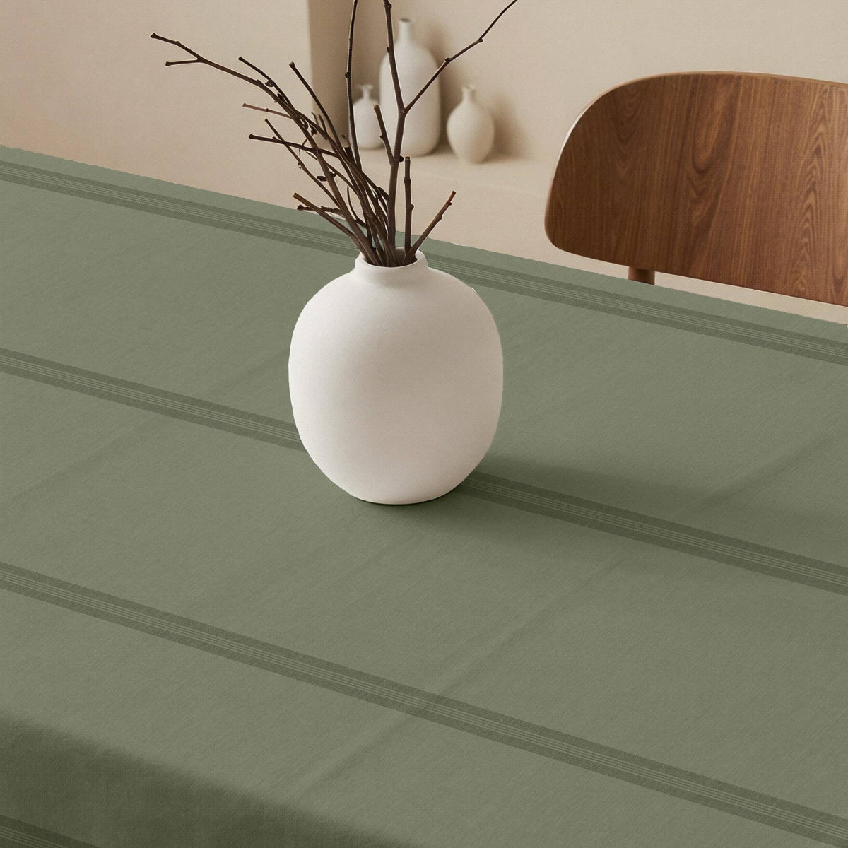 Nua Light Green 100% Cotton Stain-Resistant Tablecloth: 250x155 cm