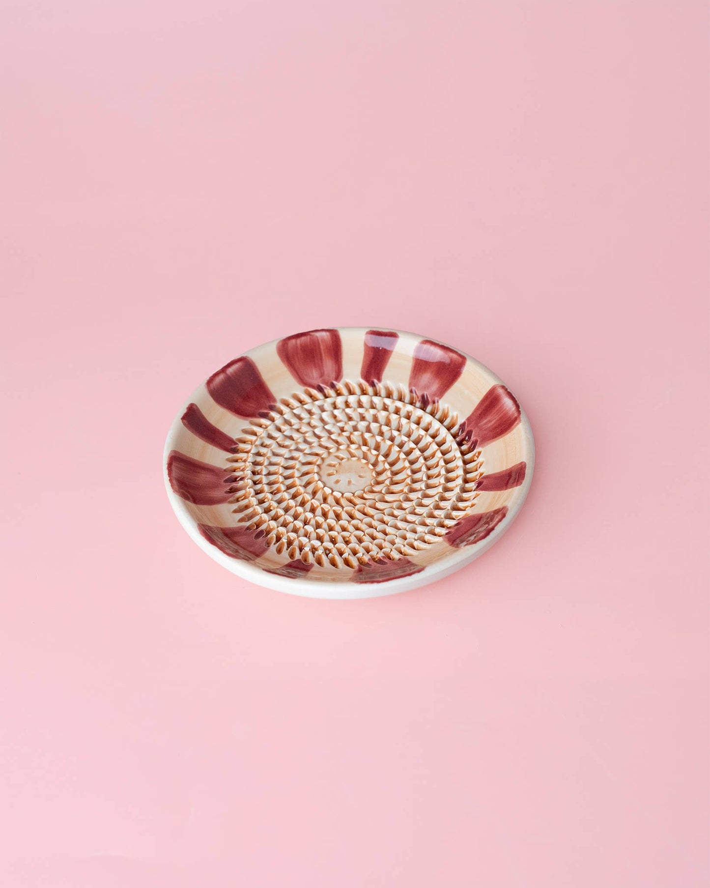 Plato pequeño de cerámica para rallar ajo - Listo para regalo - Noelle