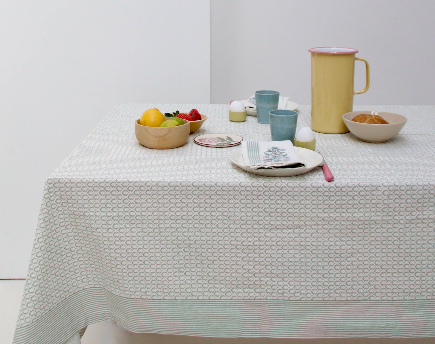 Handblockprinted tablecloth Little crown green 150 x 240
