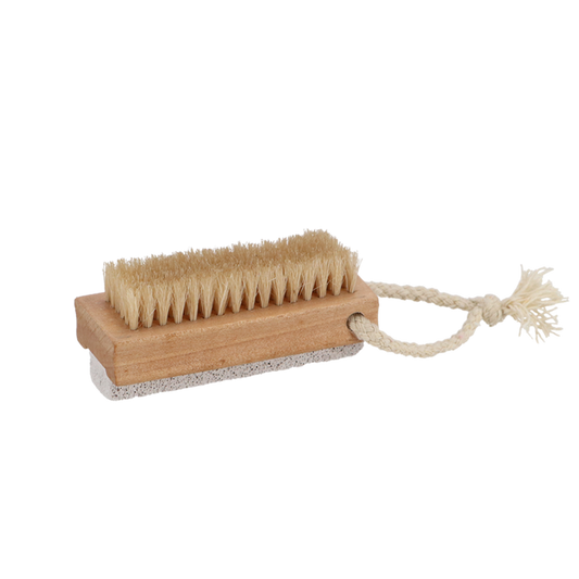 Nagelborstel met puimsteen