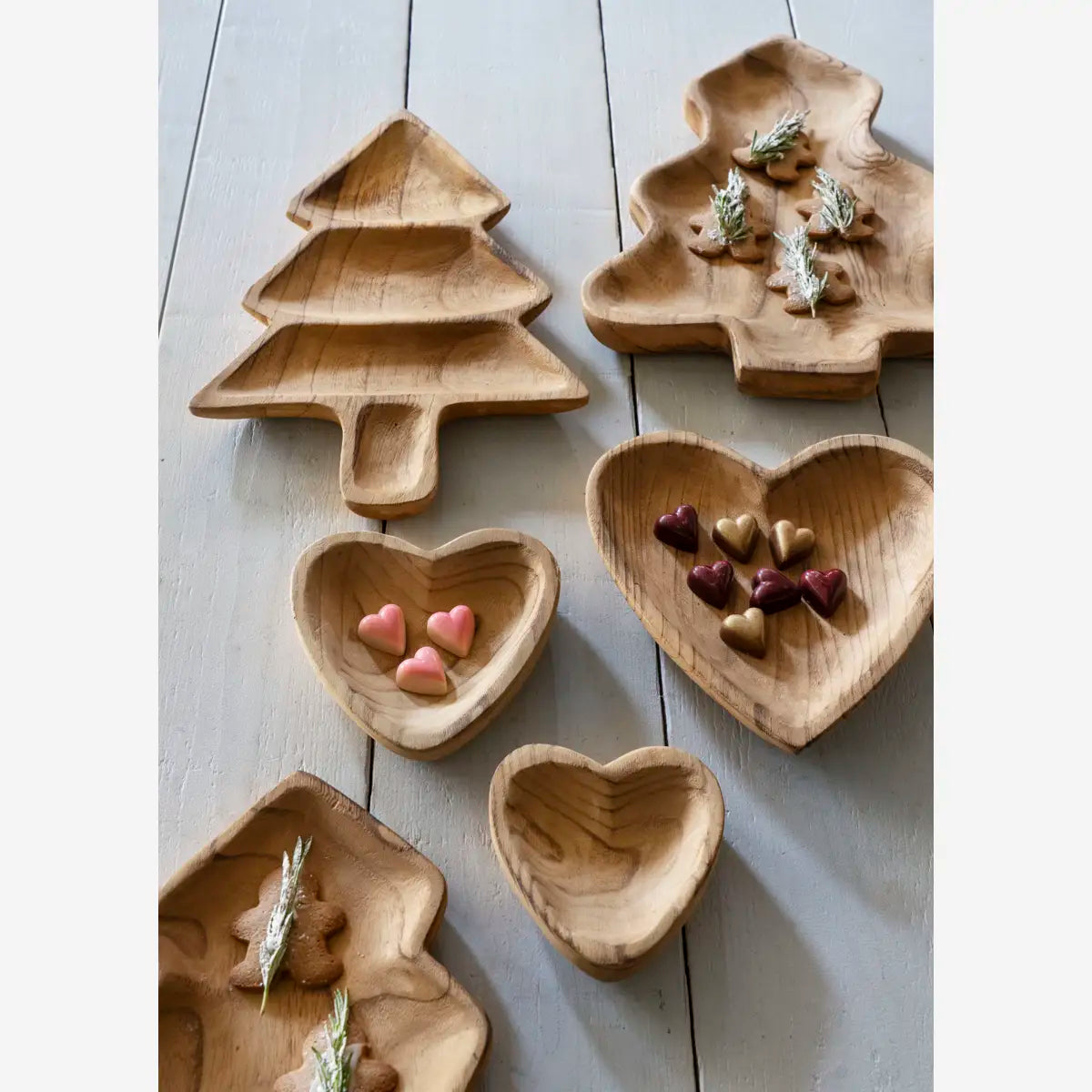 Wooden heart tray