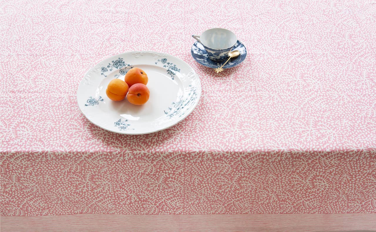 Handblockprinted tablecloth Floral Coral 160 x 270