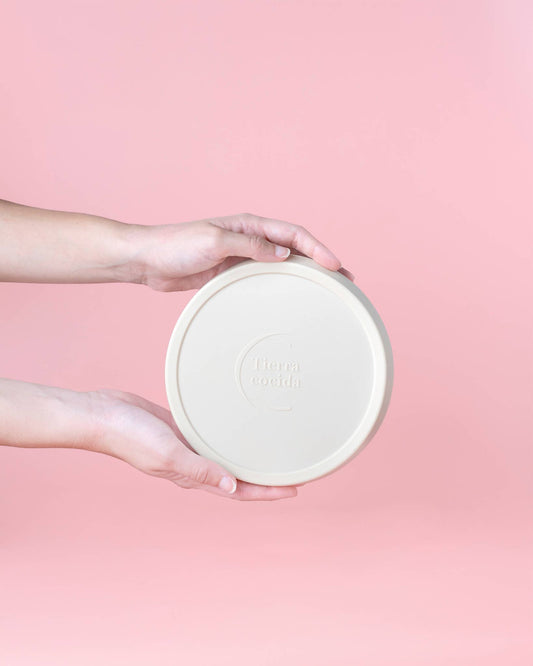 Reusable Silicone Food Covers – BPA-Free, 2 Sizes, 3 Colors: Beis / Medium