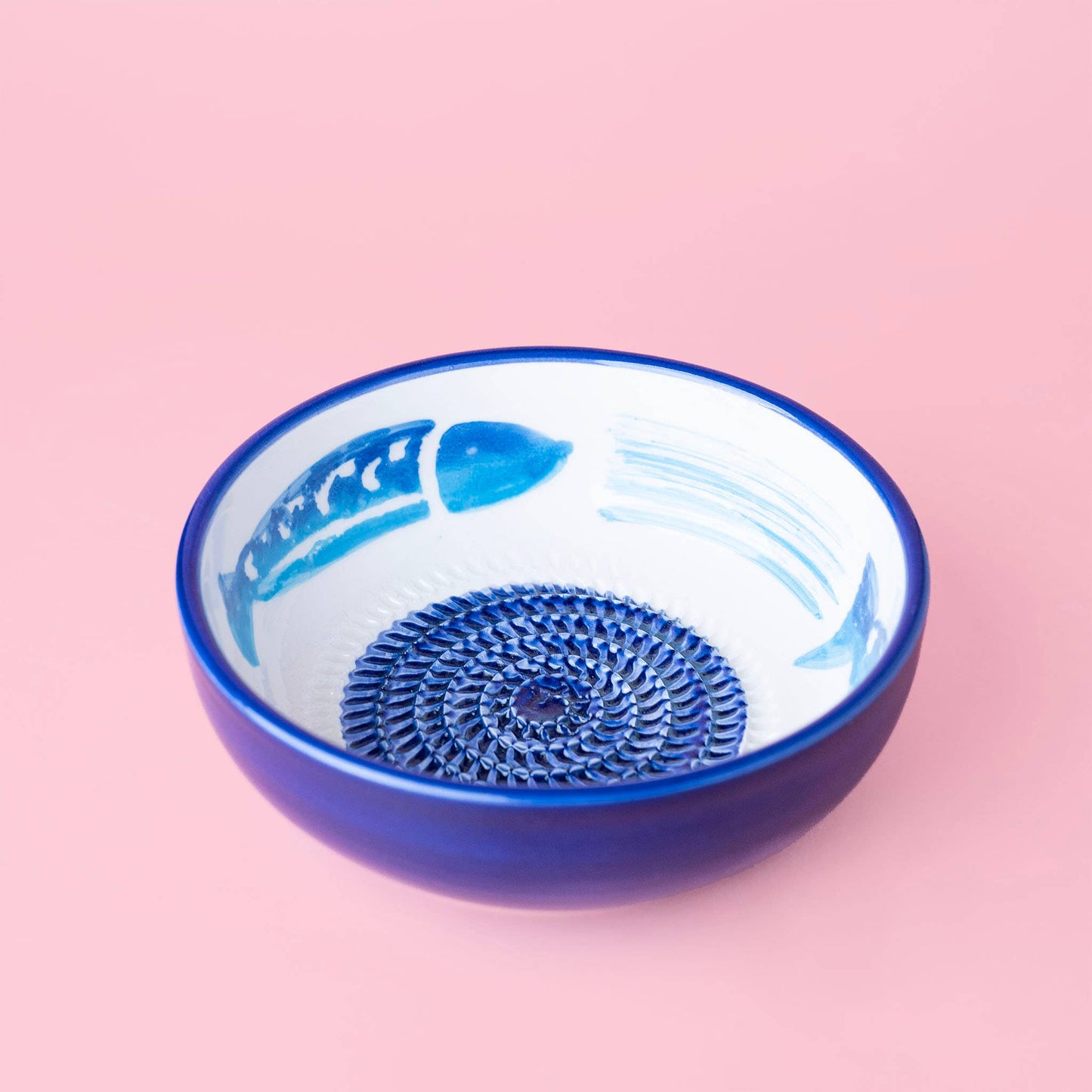 Medium White Handmade Ceramic Plate Grater/Tuna : WITHOUT PACKAGING