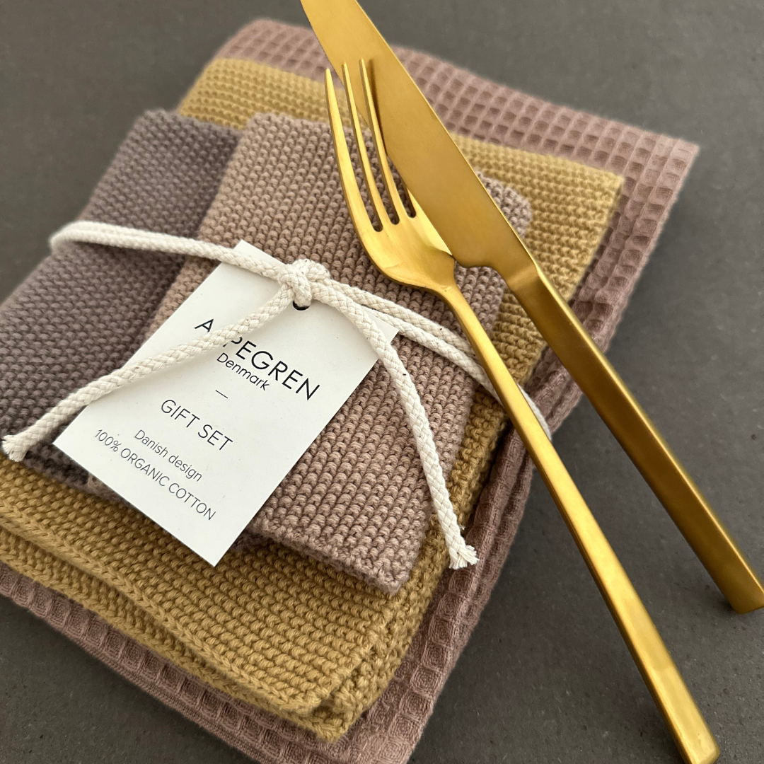 Nordic Kitchen Gift Set – Warm Seasonal Gifting: Four