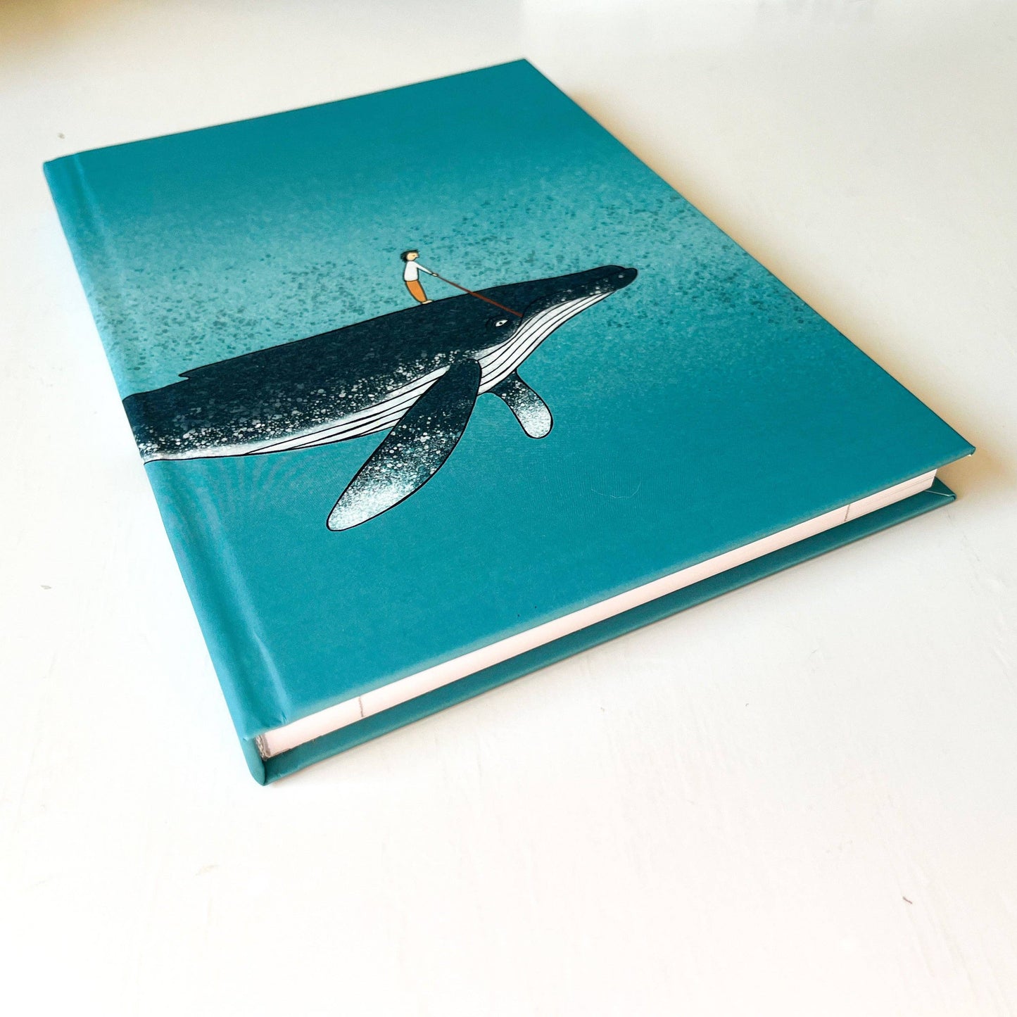 Notebook Whale A5: Lines