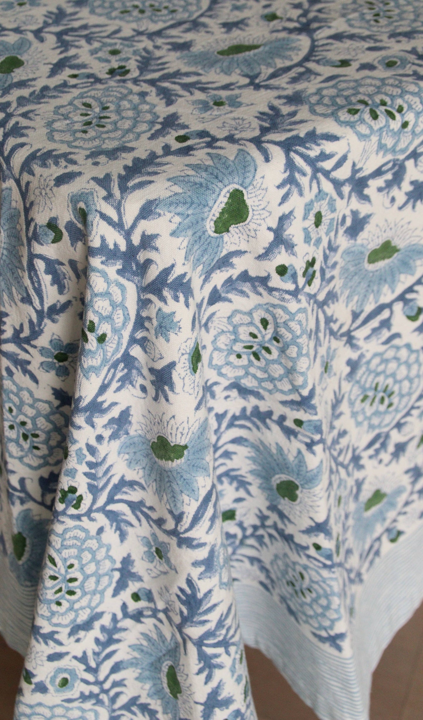 Sunny Day Handblockprinted Tablecloth 160 x 270