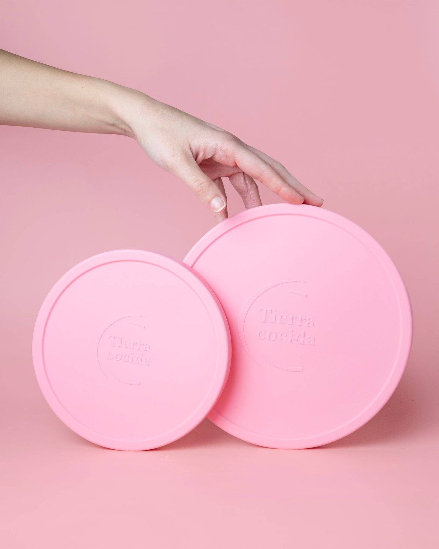 Reusable Silicone Food Covers – BPA-Free, 2 Sizes, 3 Colors: Beis / Medium